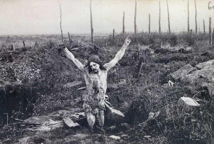 It was the Portugese soldiers (during the Battle of the Lys in 1918) who took the "Christ of the Trenches" into their positions with them. The figure is now in Portugal commemorating Portugal's Unknown Soldier. http://www.ww1battlefields.co.uk/others/neuve_chapelle_short.html