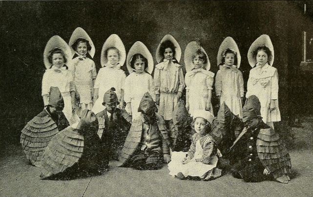 1914 Thanksgiving Pageant
