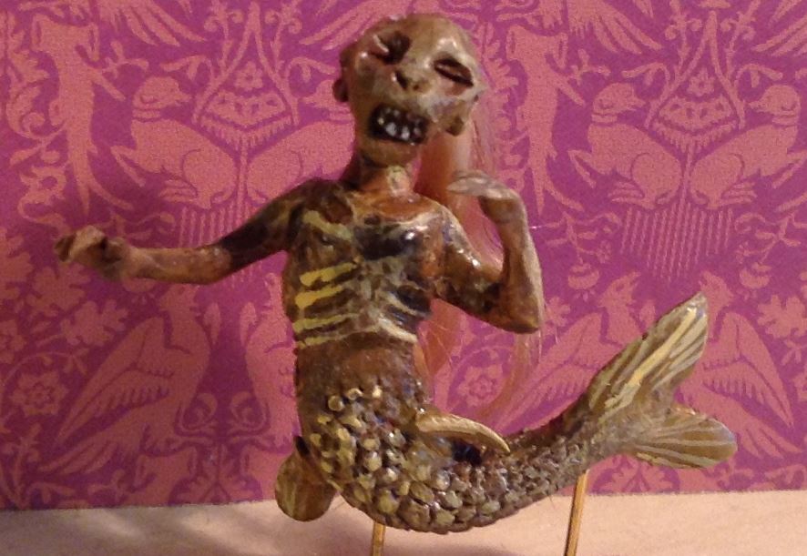 Feejee mermaid in miniature by Jessica Wiesel. 
